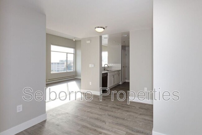 Building Photo - 1401 Jackson St