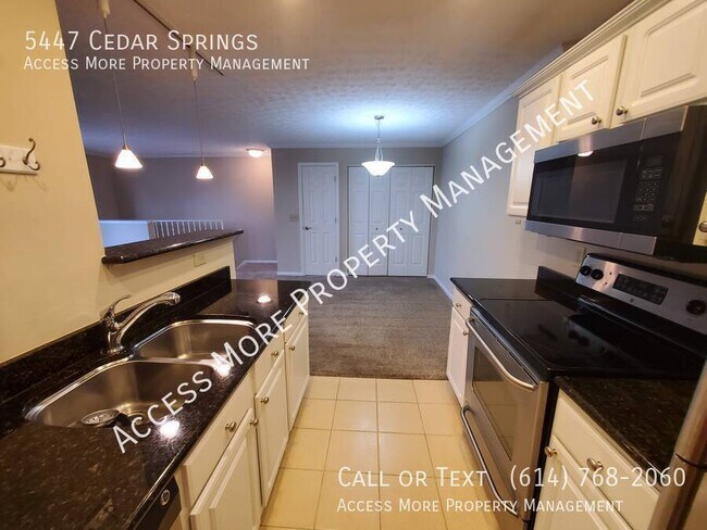 Building Photo - 5447 Cedar Springs