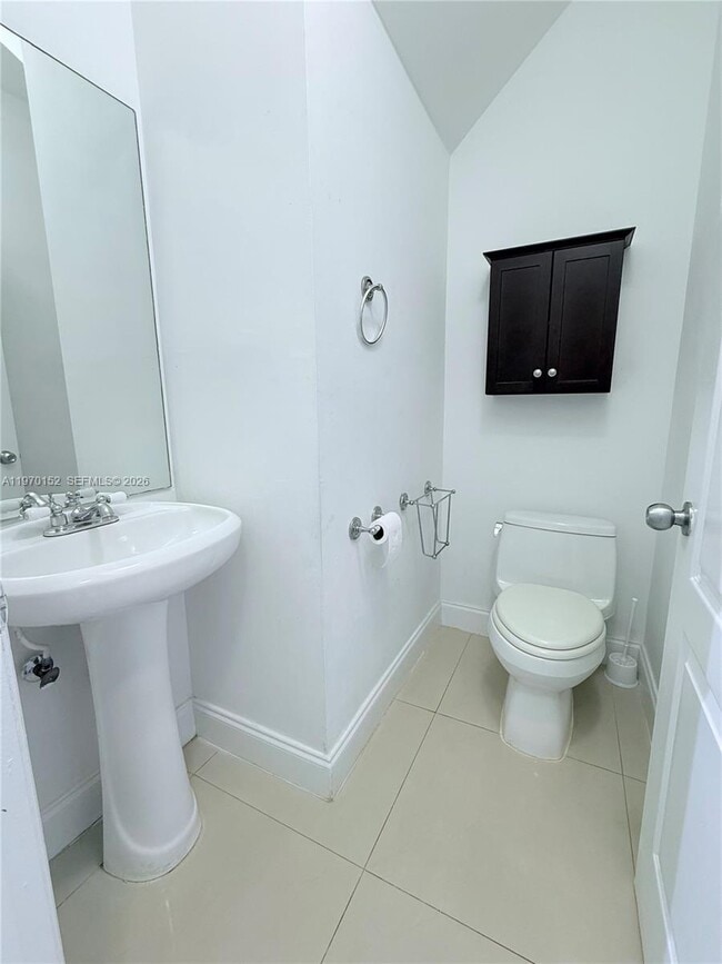 Building Photo - 16618 NW 73rd Ave