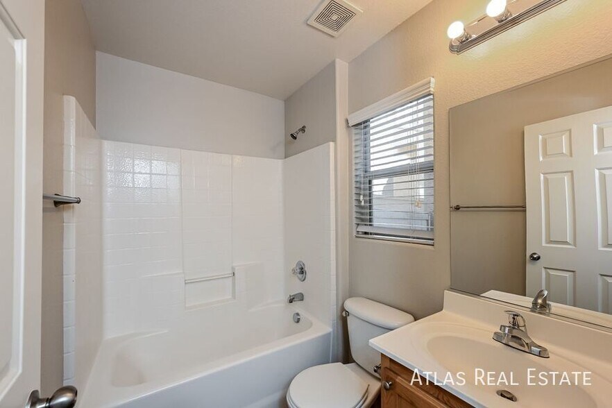 Building Photo - 9388 Roping Cowboy Ave