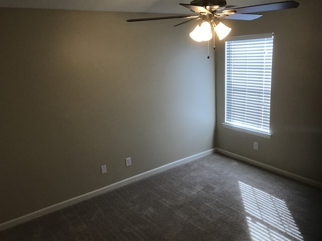 Building Photo - 168 Stoney Crossing