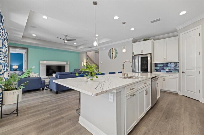 Building Photo - 2028 Woodleaf Hammock Ct