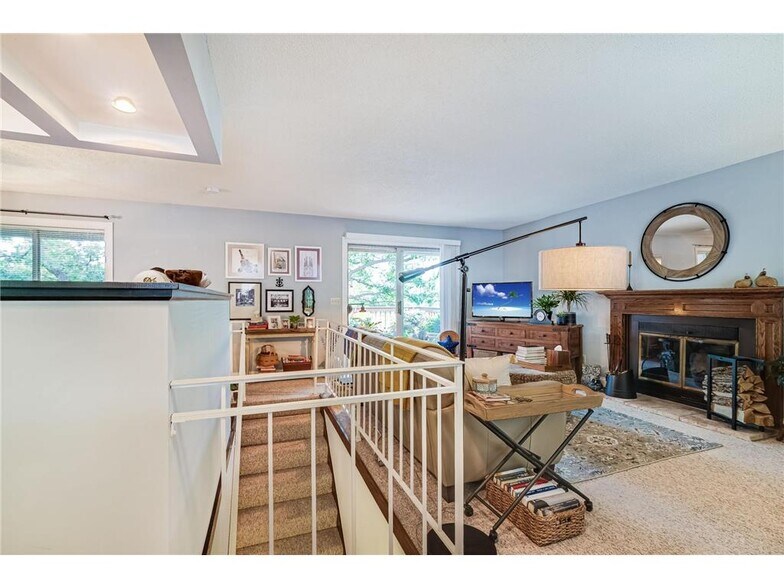 Living Room - 3660 Pilot Knob Rd