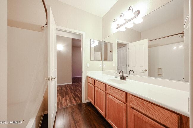 Building Photo - 7335 W Desert Mirage Dr