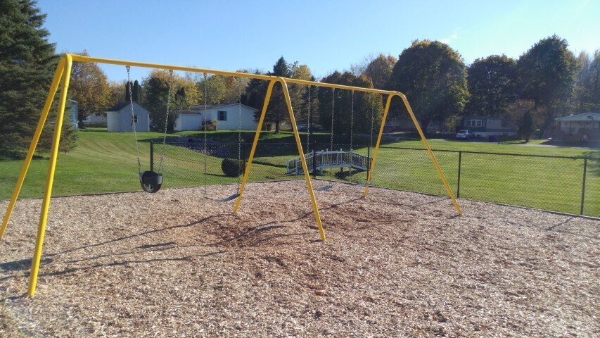 Building Photo - 32 Bramblewood Rd