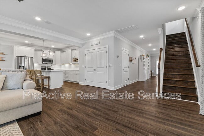 Building Photo - 9575 14th Bay St