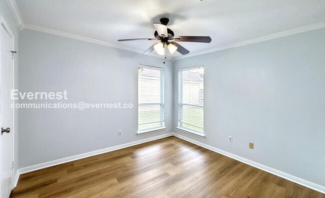 Building Photo - 8534 Dawnridge Dr