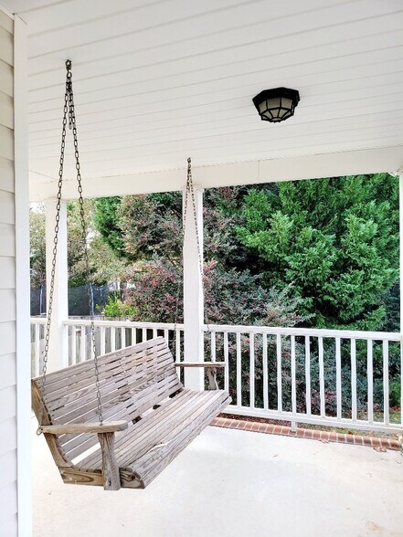 Building Photo - 114 Wild Fern Ct