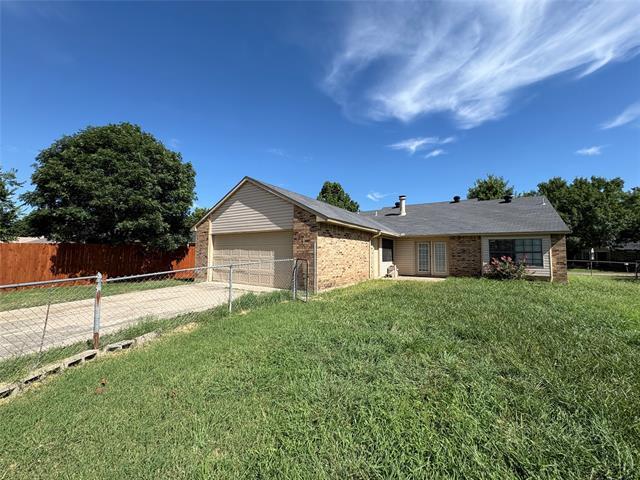 Building Photo - 455 Everest Ct