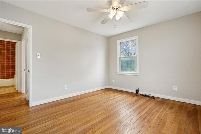 Building Photo - 4805 23rd St S