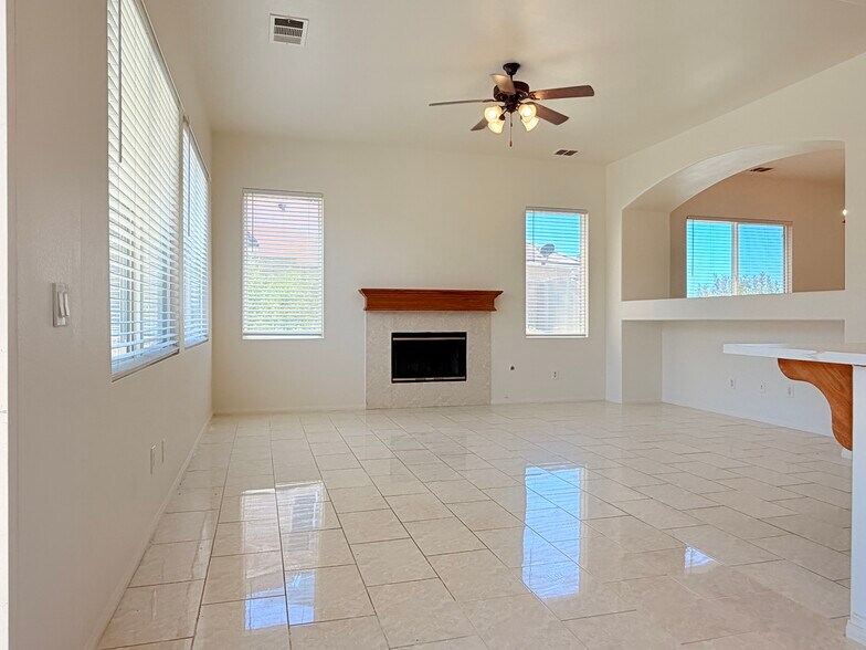 Building Photo - 28330 Linda Vista St