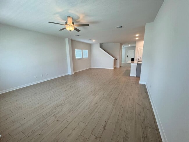 Building Photo - 109 Corn Ln