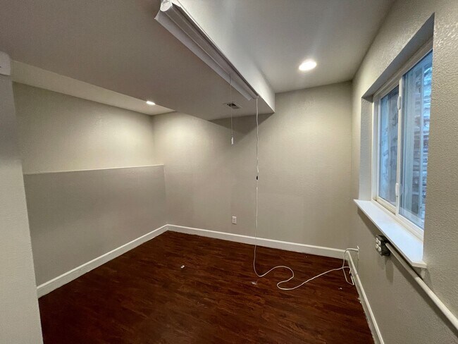 Building Photo - Move-In Ready Highlands Ranch Gem – Recently Updated 3 Bed/3 Bath