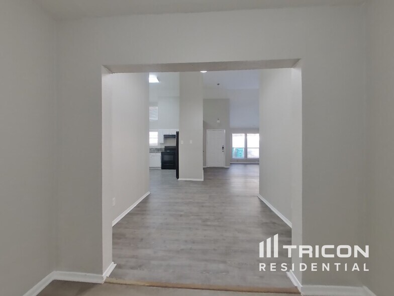 Building Photo - 13314 Chaston Dr