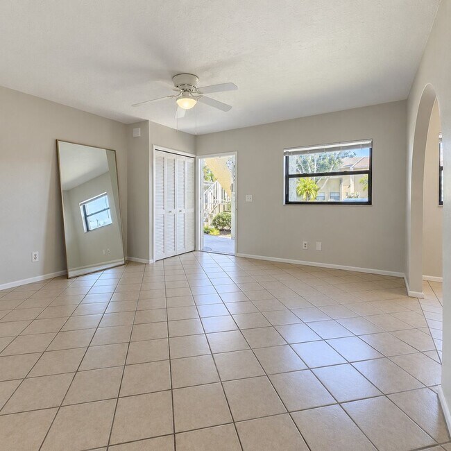 Building Photo - 4777 Orange Grove Blvd