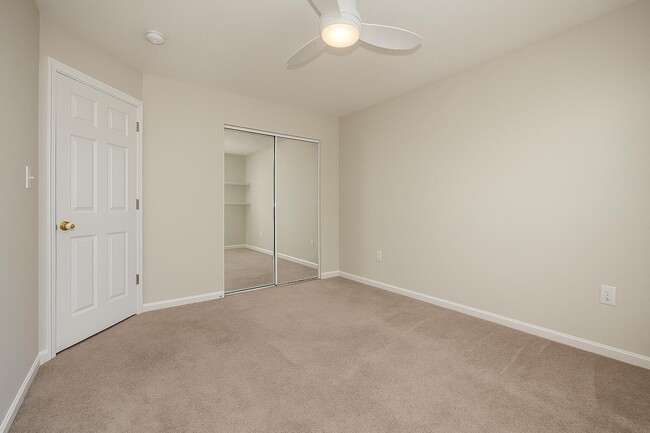 Building Photo - 901 Norman Dr