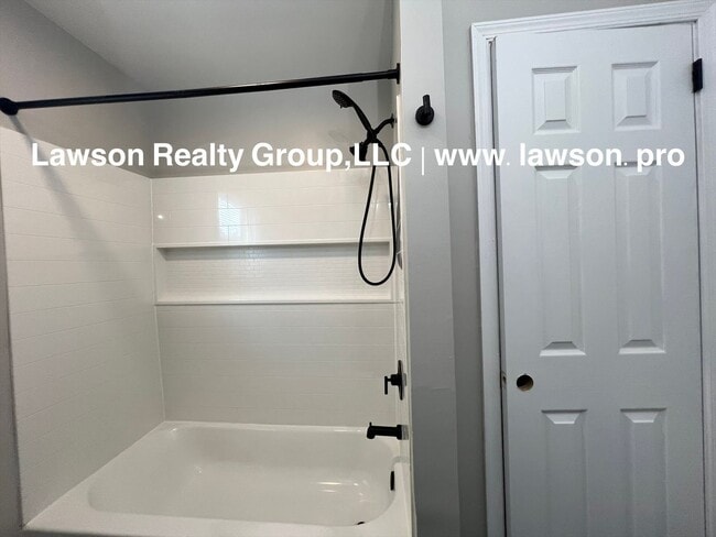 Building Photo - Updated Ranch in Glenvar with Garage and Bonus Room