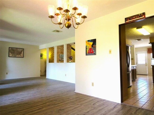 Building Photo - 21214 Park York Dr