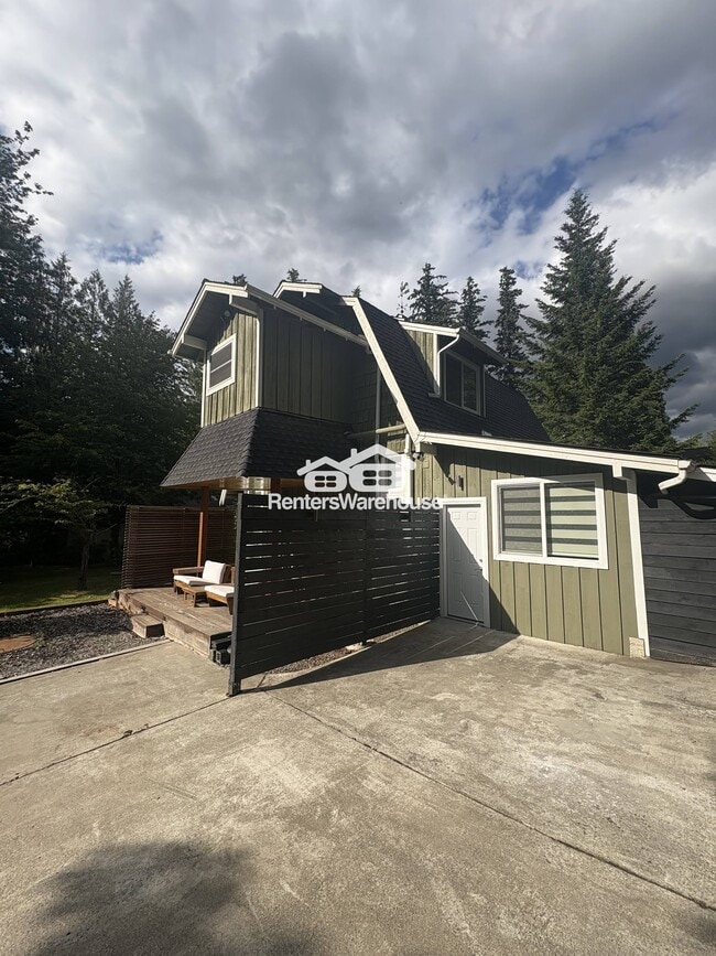 Primary Photo - 23806 SE 59th St