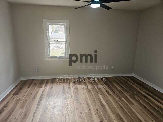 Building Photo - 303 S Fleming St