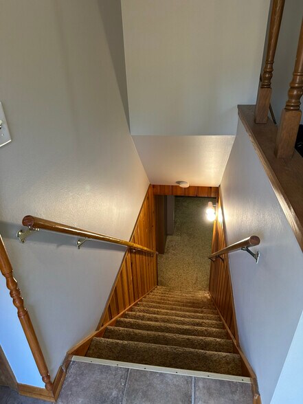 Building Photo - 2727 S 83rd Pl