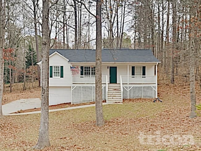 Building Photo - 441 Dillon Dr