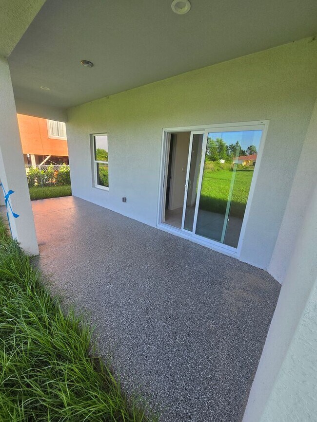 Building Photo - COMING SOON-BRAND NEW CONSTRUCTION-LARGE C...