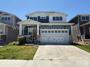 Building Photo - NO deposit option available for qualified ...