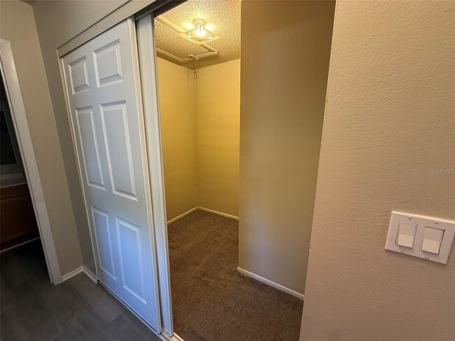 Building Photo - 177 W Cowles St