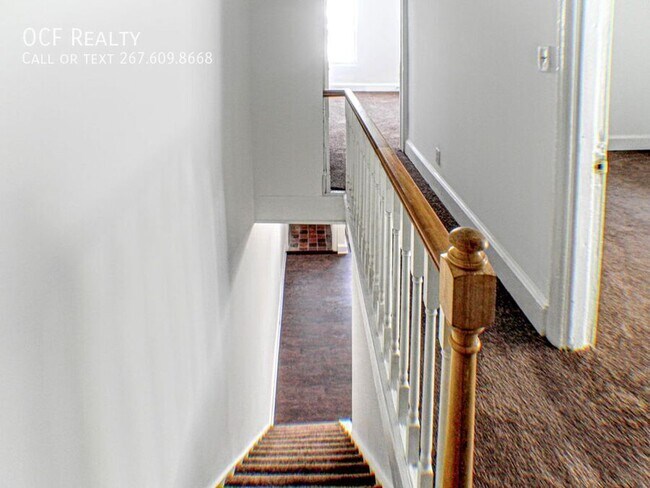 Building Photo - 1535 S Hicks St