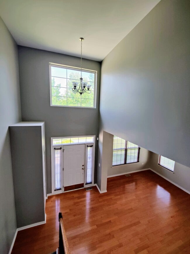 Building Photo - 793 Barclay Dr