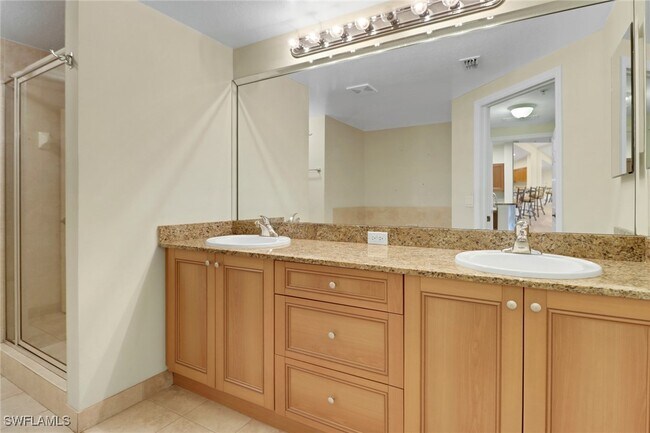 Building Photo - 20281 Estero Gardens Cir