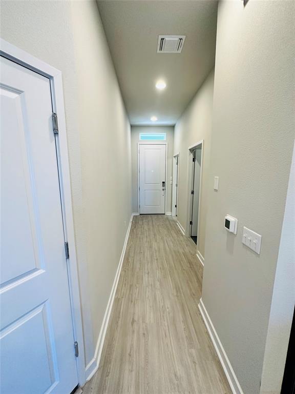 Building Photo - 1304 Limelight Ln