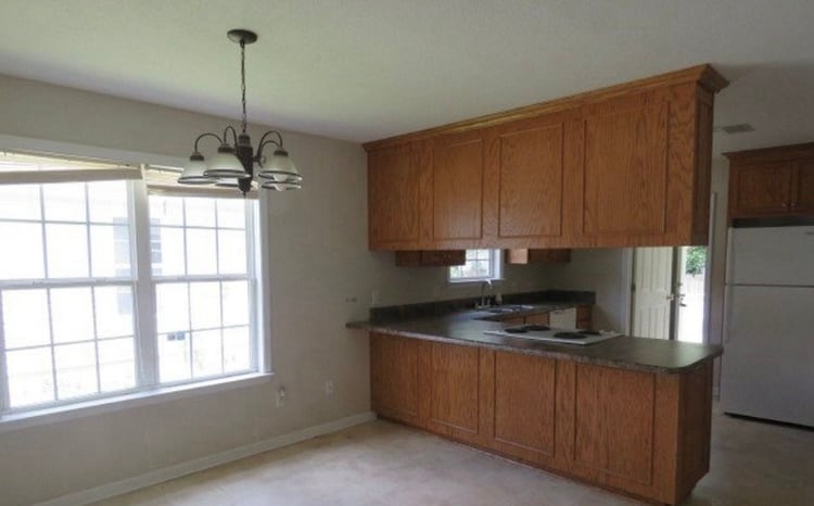 Building Photo - 1624 Fresno St