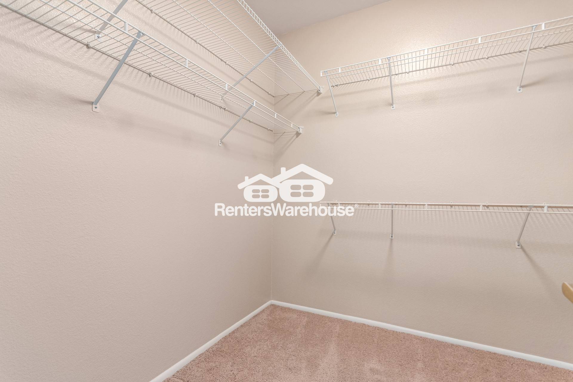 Building Photo - 15813 W Bridgewater Way