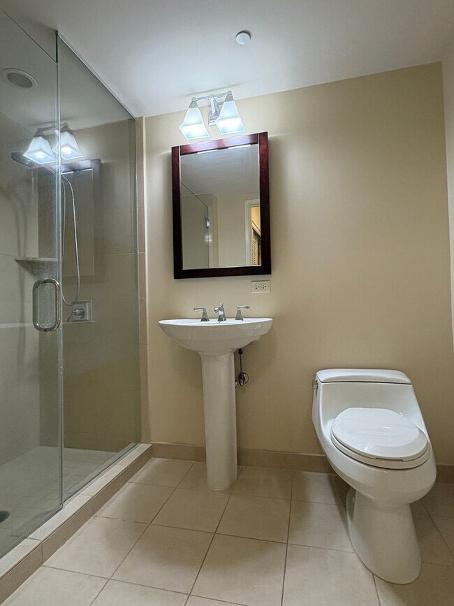 Building Photo - Envelope Yourself in Luxury at The Watermark Waikiki