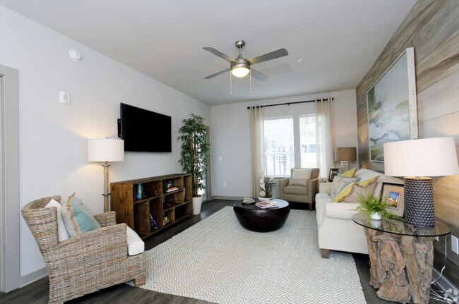 Building Photo - Mariner Grove