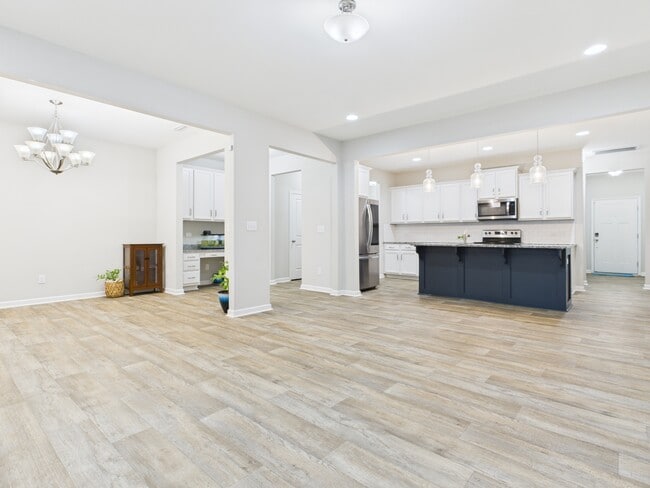 Building Photo - 5939 River Mdw Ct