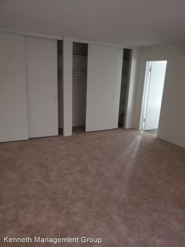 Building Photo - 2 br, 2 bath House - 5250 Zelzah Ave Apt 2A