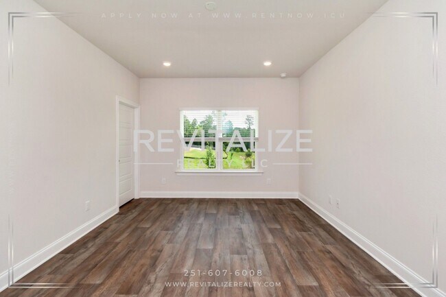 Building Photo - 11253 Cloister Dr