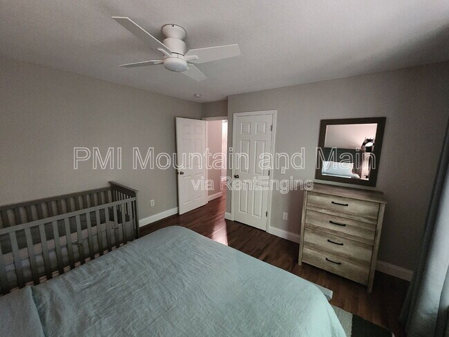 Building Photo - 50 Winterwind Dr