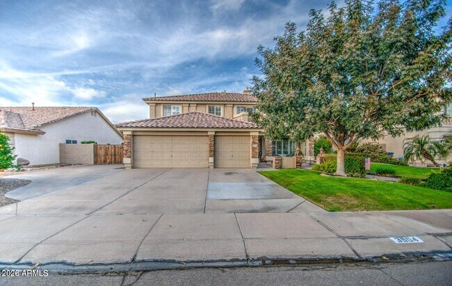 Building Photo - 3904 E Leah Ct