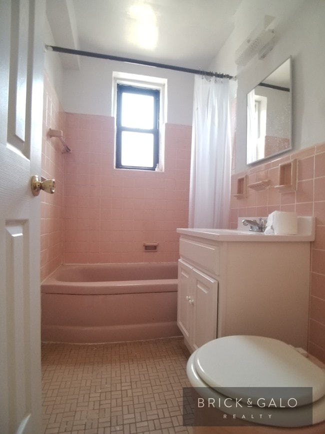 Building Photo - 3111 Aurelia Ct