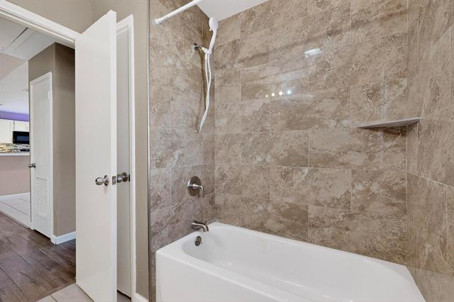 Building Photo - 2305 Jamie Dr