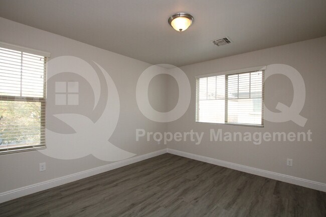 Building Photo - 2679 N Riley Rd