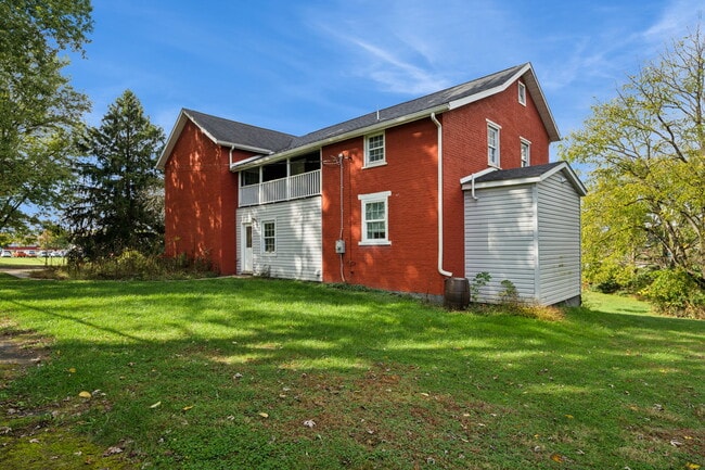 Building Photo - 8113 US-22