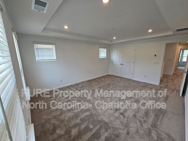 Building Photo - 14036 Penbury Ln