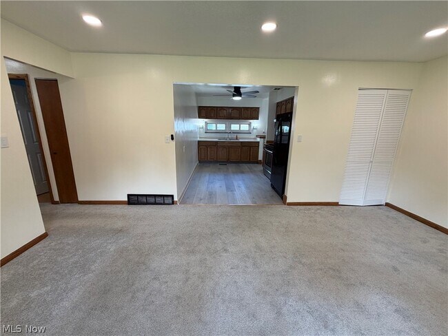 Building Photo - 14316 Parkman Blvd