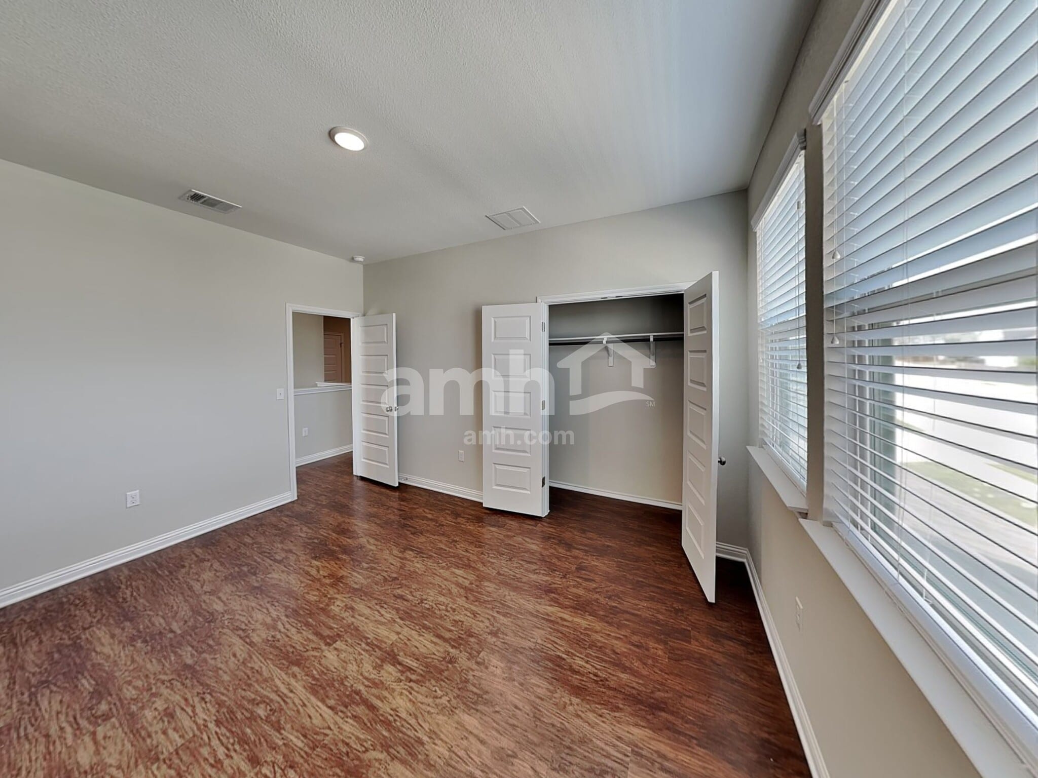 Building Photo - 5801 Kara Dr