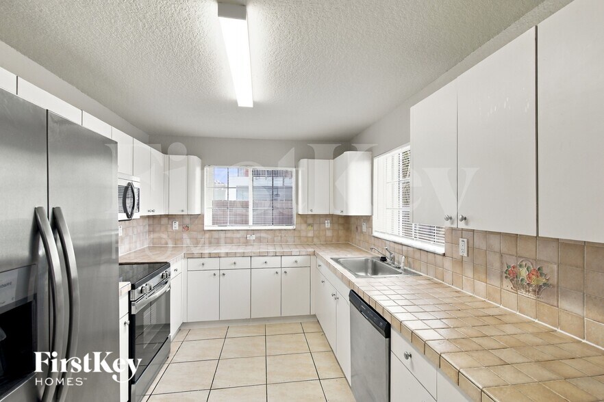 Building Photo - 9734 SW 212th St